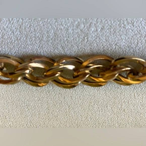 Ross-Simons Double Oval link bracelet in 18k Gold, 7 inch - Picture 6 of 9
